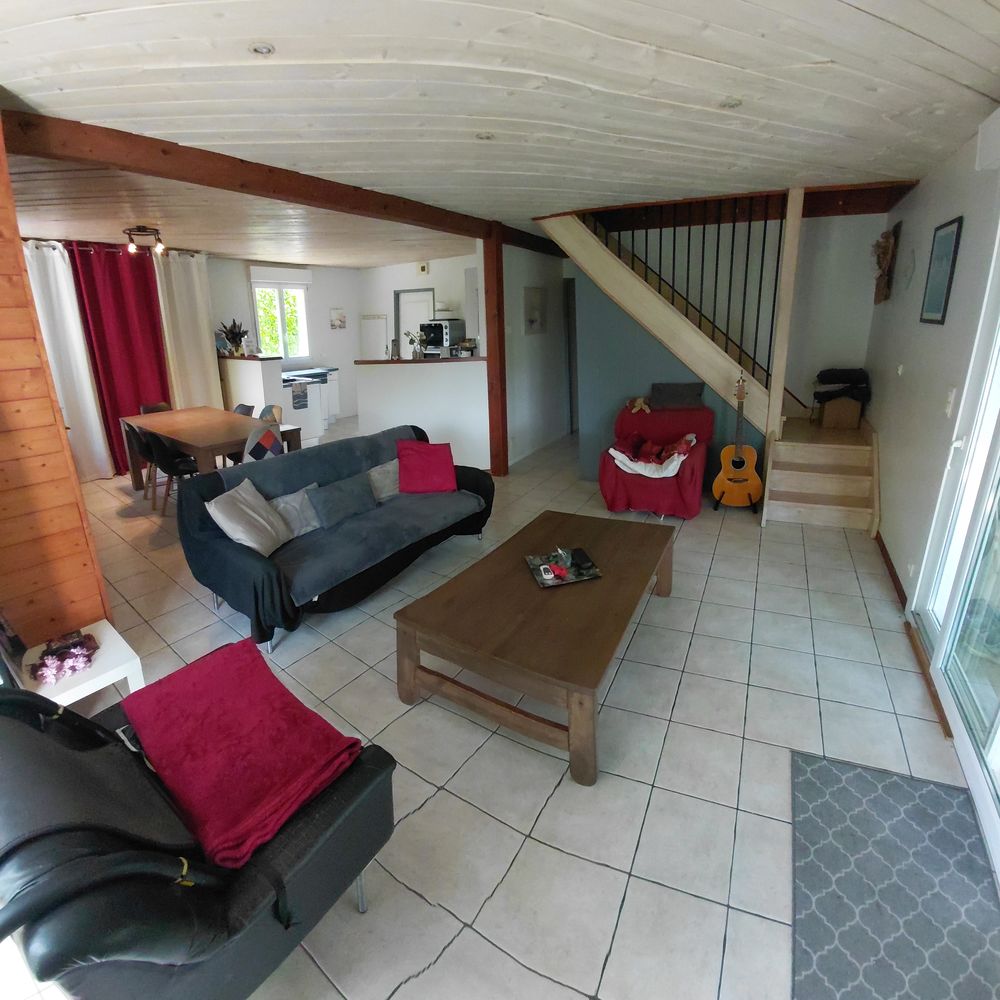 Vente Maison Maison familiale, verdure et piscine. Rioz