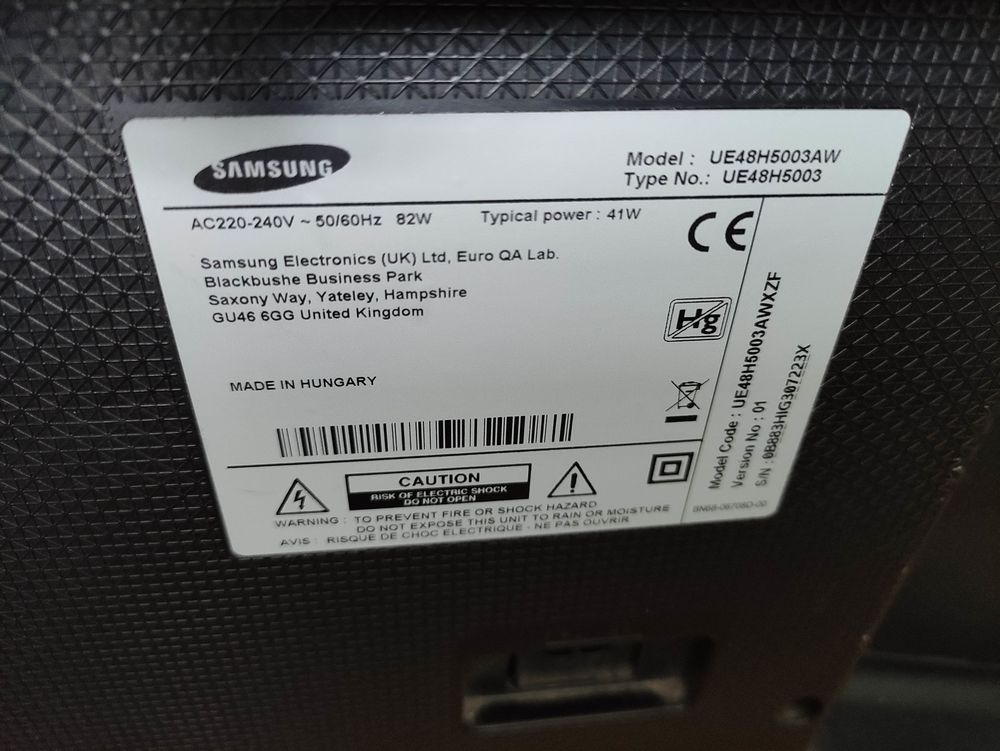 &Eacute;cran TV LED Samsung 48&quot; pour pi&egrave;ces Photos/Video/TV