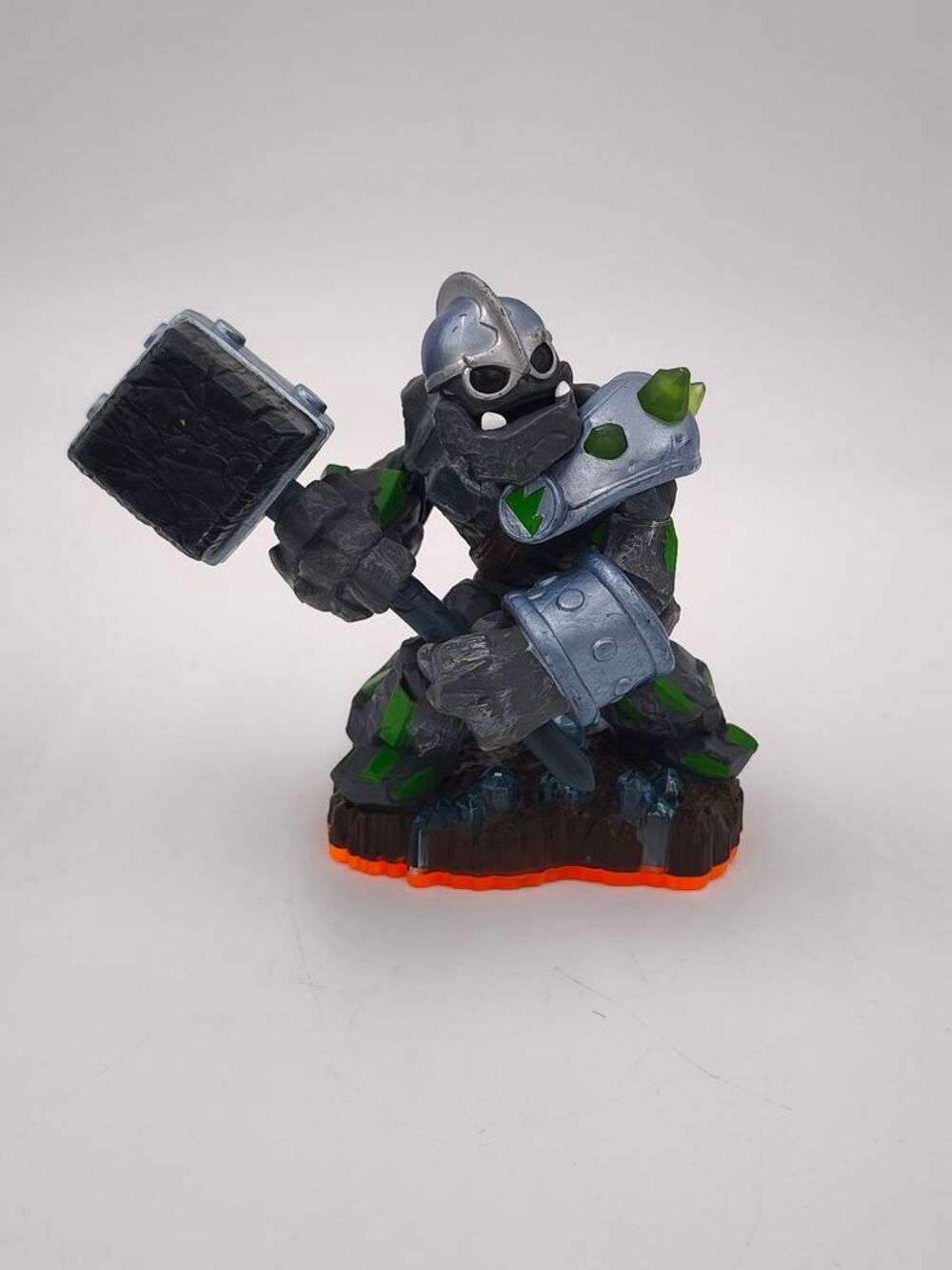 Figurine Skylanders Spyro's Giants Crusher 2012 Consoles et jeux vidéos