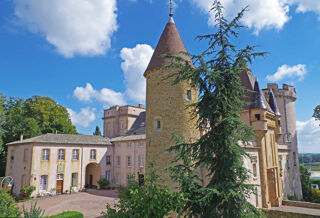  Maison  vendre 8 pices 220 m