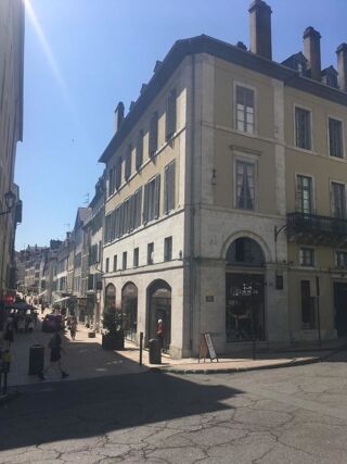  Appartement à louer 1 pièce 27 m²