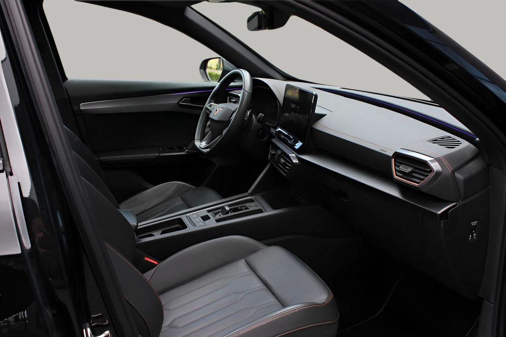 Formentor VZ e-Hybride 245 Toit Ouvrant Black &Eacute;dition 2022 occasion 33600 Pessac