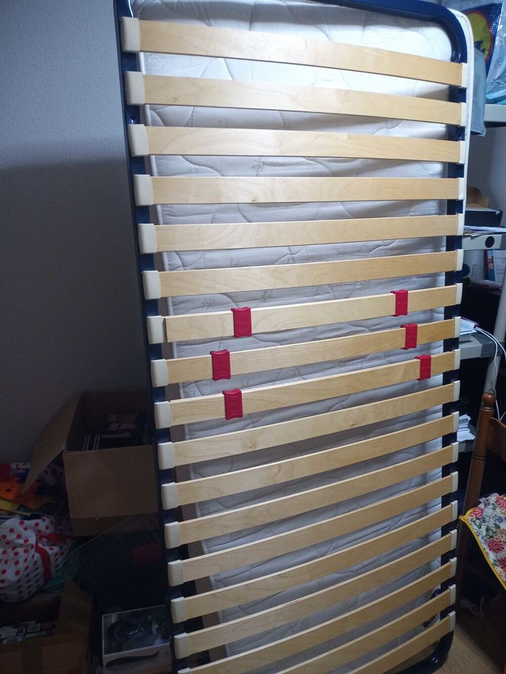 lit complet sommier et matelas Mobilier enfants