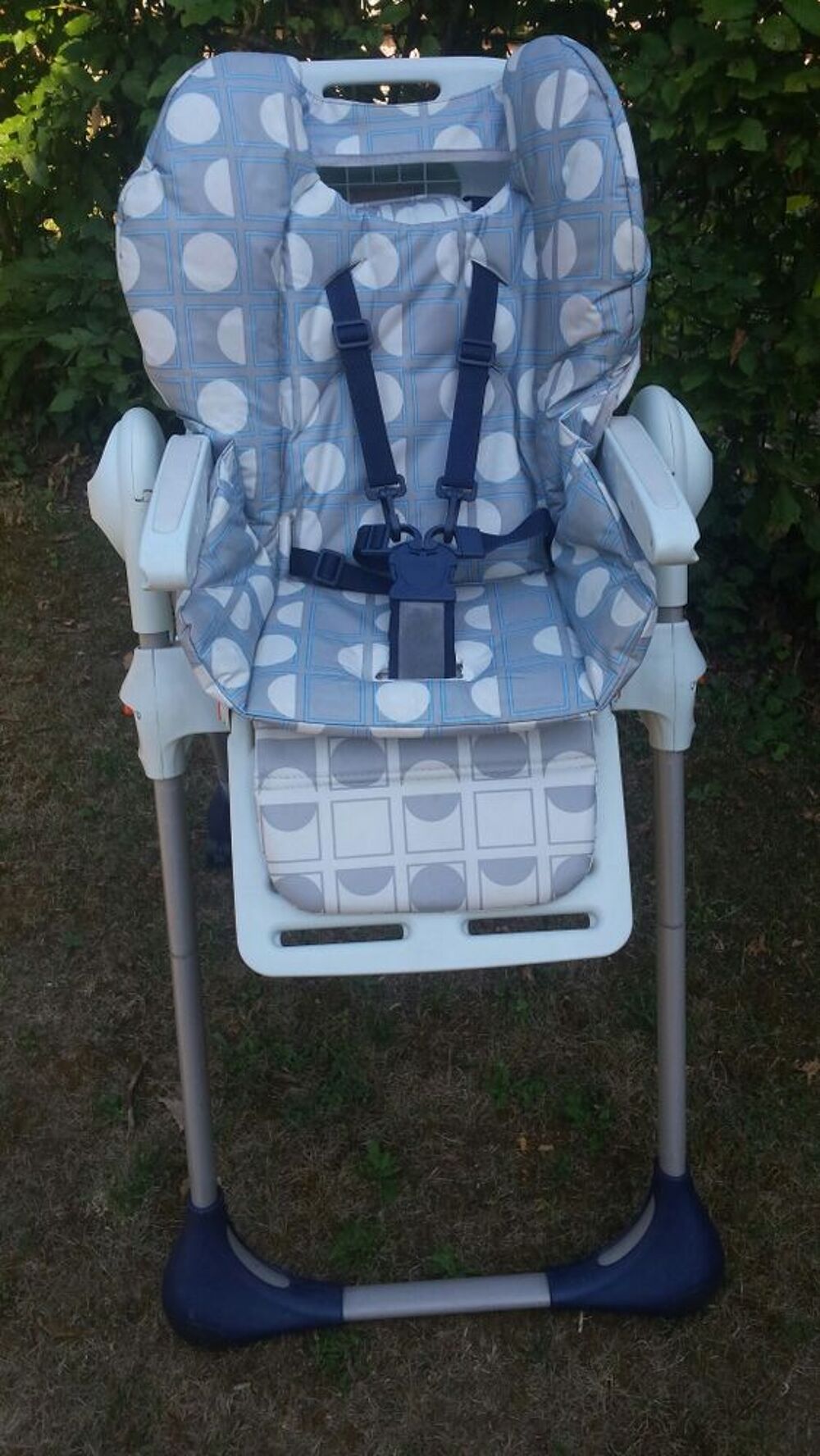 chaise haute chicco Puériculture