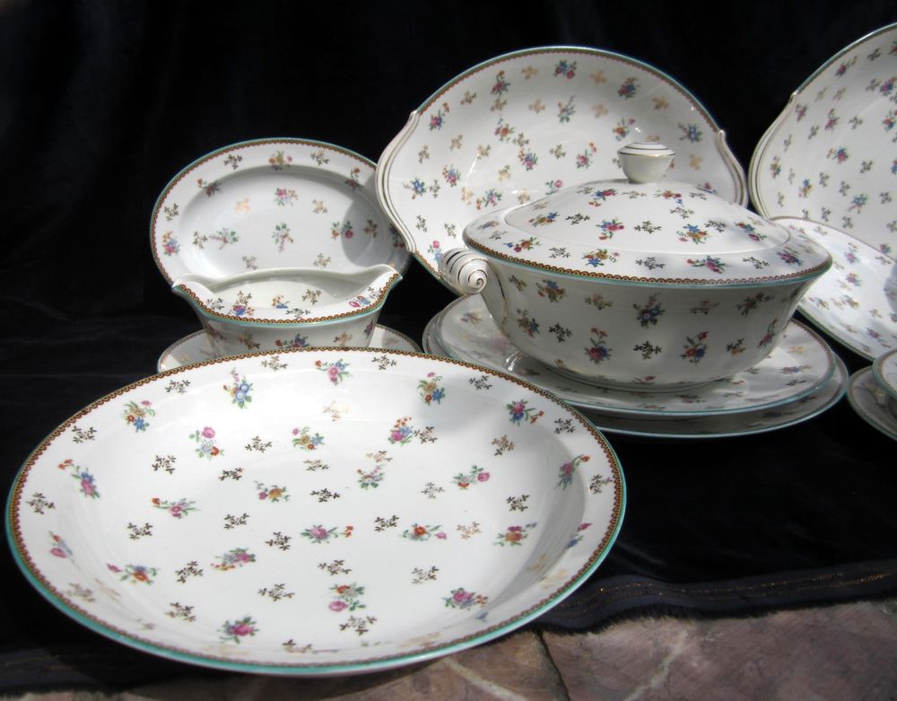 Service de table porcelaine de Limoges Raynaud 43 pi&egrave;ces Décoration