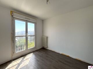  Appartement à vendre 5 pièces 90 m²