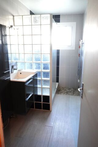  Appartement � vendre 3 pi�ces 76 m�