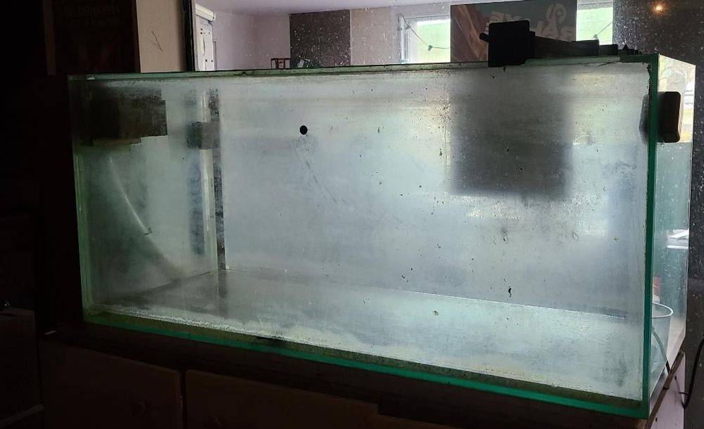 Aquarium 450 + meuble Bricolage