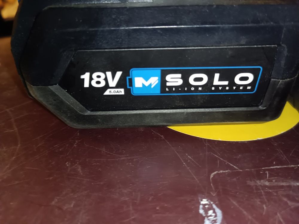 Mini tron&ccedil;onneuse MAC ALLISTER MGS1815-LI Bricolage