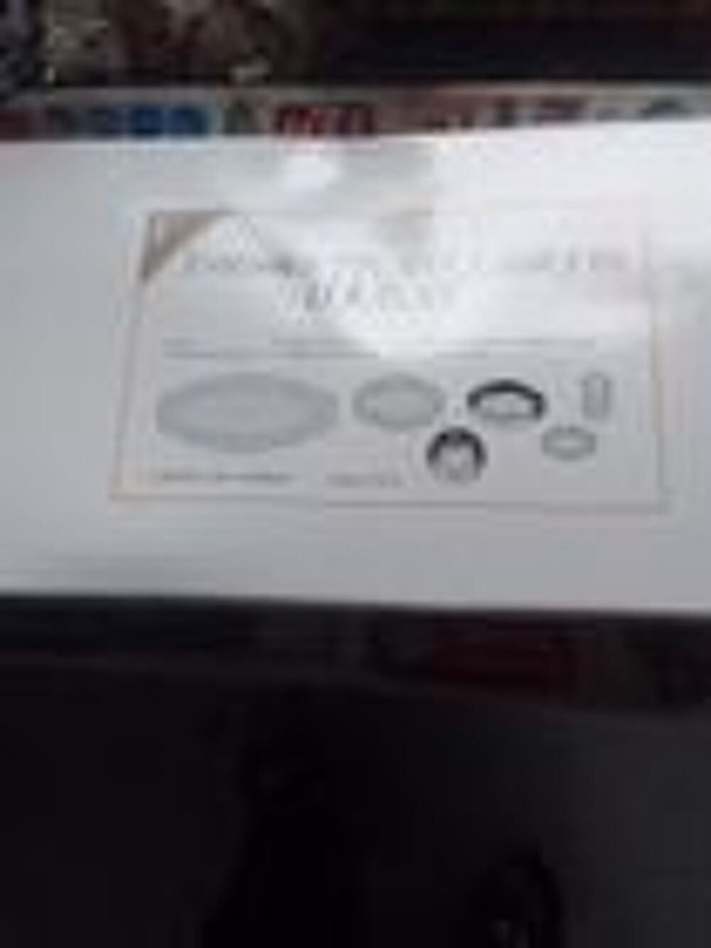 propose plats,plateaux orientaux,coupes et coupelles Cuisine
