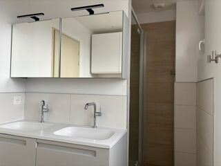  Appartement à louer 4 pièces 101 m² Amiens