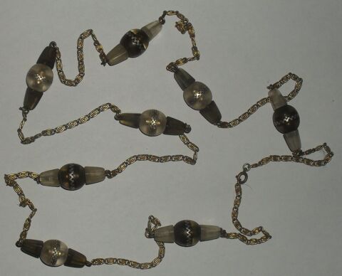 Collier tr�s long 106cm avec 8 sph�res 15 Montreuil (93)