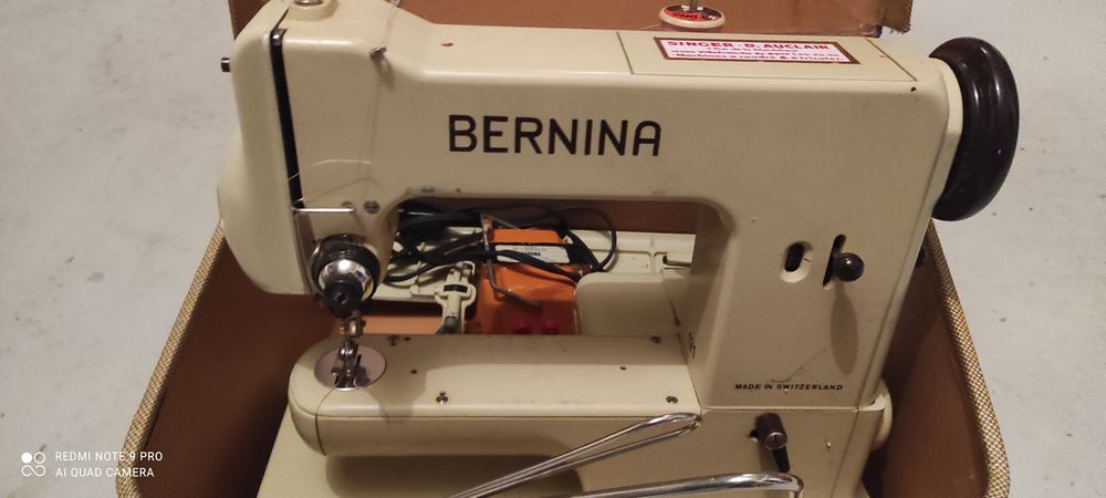 machine &agrave; coudre Bernina 