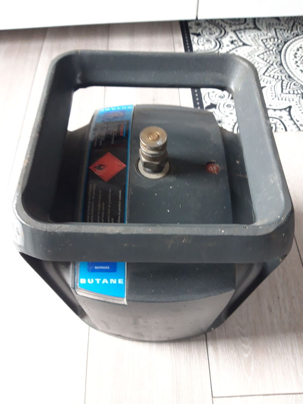 BOUTEILLE DE GAZ BUTANE 6KG LE CUBE PLEINE Electroménager
