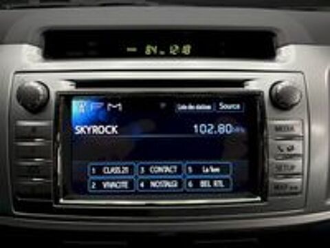 Hilux 3.0 D-4D Invincible Double Cabine 4WD BVA 2013 occasion 33520 Bruges