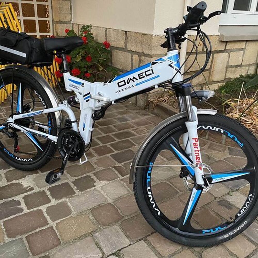 velo &eacute;lectrique neuf Vélos