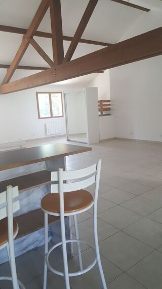  Loft � louer 1 pi�ce 75 m�