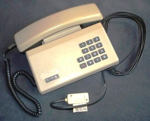 T�l�phones de bureau vintage 5 Monnetier-Mornex (74)