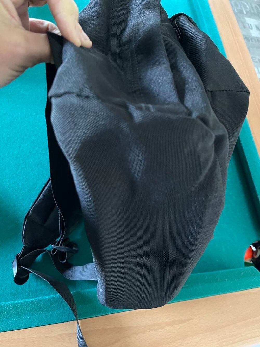 sac a dos eastpak avev compartiments Maroquinerie