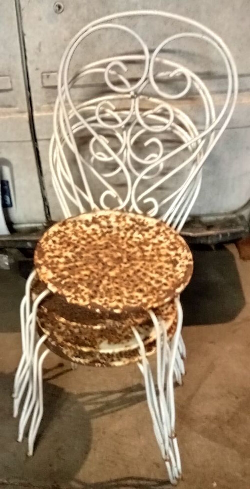 Salon de jardin fer forg&eacute; Jardin