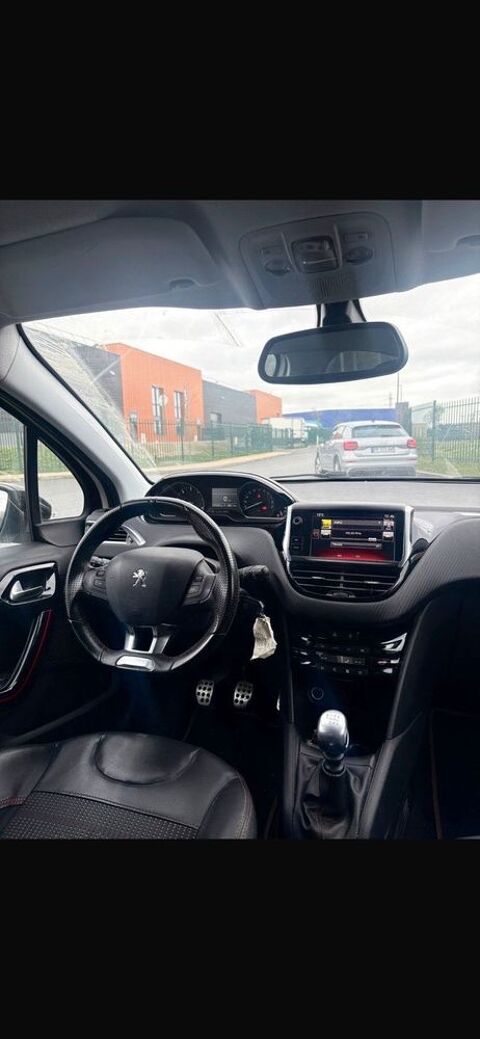 Peugeot 208 1.6 BlueHDi 120ch S&S BVM6 GT Line 2016 occasion Beaumont-sur-Oise 95260