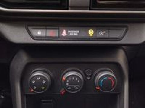 Sandero SCe 65 Essential 2023 occasion 92120 Montrouge