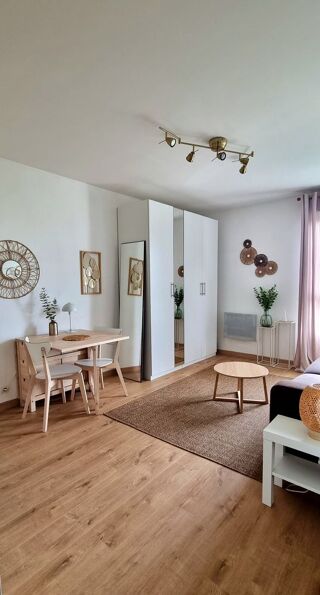  Appartement à louer 1 pièce 23 m²
