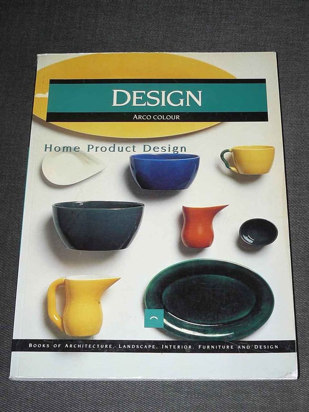 DESIGN Cerver Francisco Asensio Livres et BD