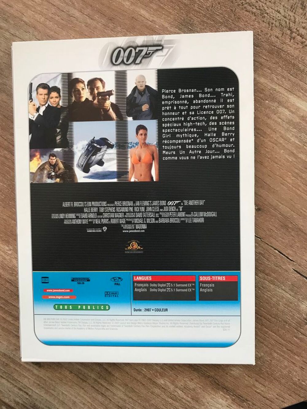 DVD + livret &eacute;dition sp&eacute;ciale le monde " Oo7 Me DVD et blu-ray