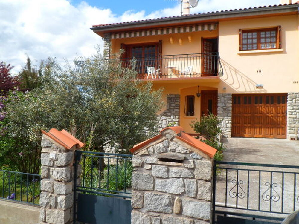  VERNET LES BAINS PYRENEES ORIENTALES
AGREABLE VILLA 
Languedoc-Roussillon, Vernet-les-Bains (66820)