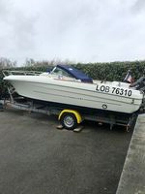 Vedette - Yacht - Offshore 2002 occasion 56700 Kervignac