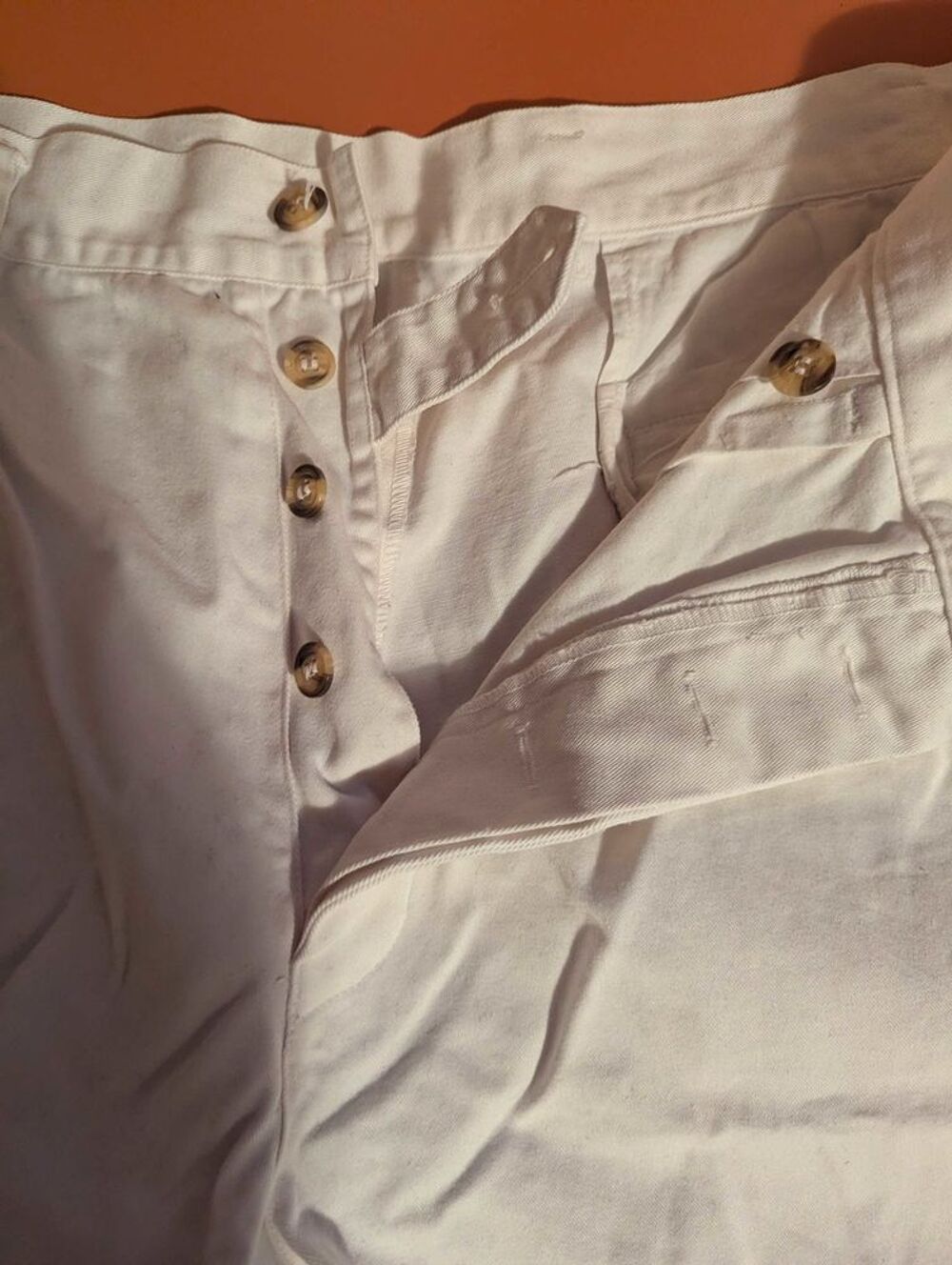 short chino military Vêtements