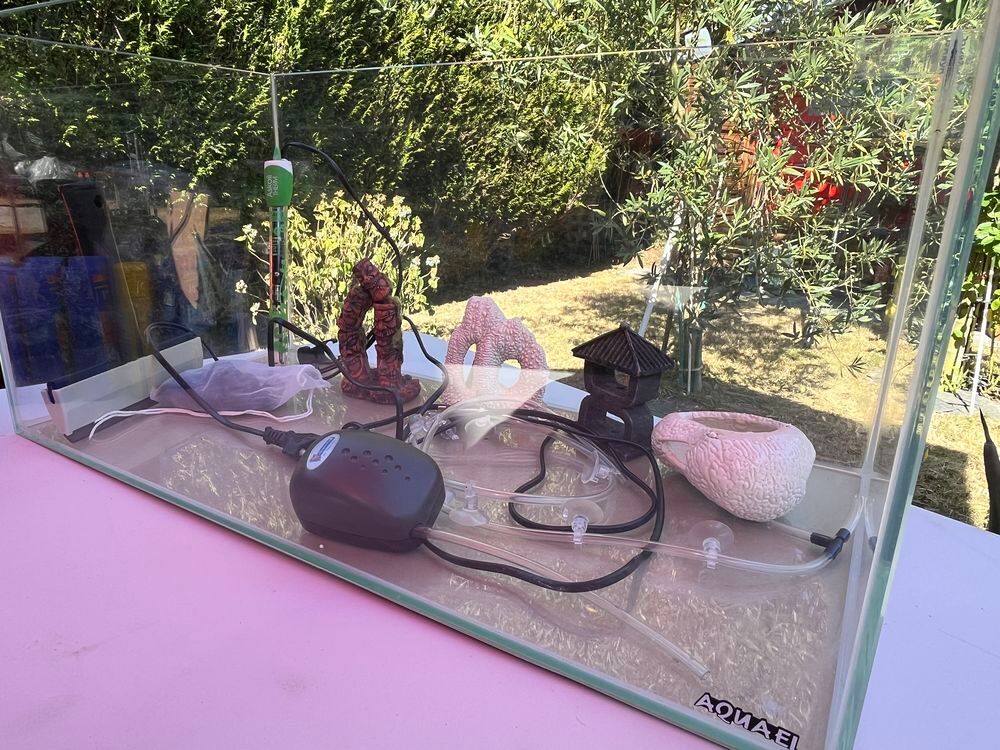  Aquarium AQUAEI complet en TBE [ 60/30/30 ] 