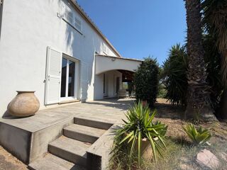  Villa à vendre 5 pièces 150 m² 