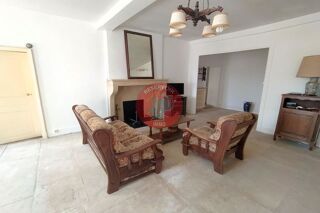  Maison � vendre 8 pi�ces 220 m�