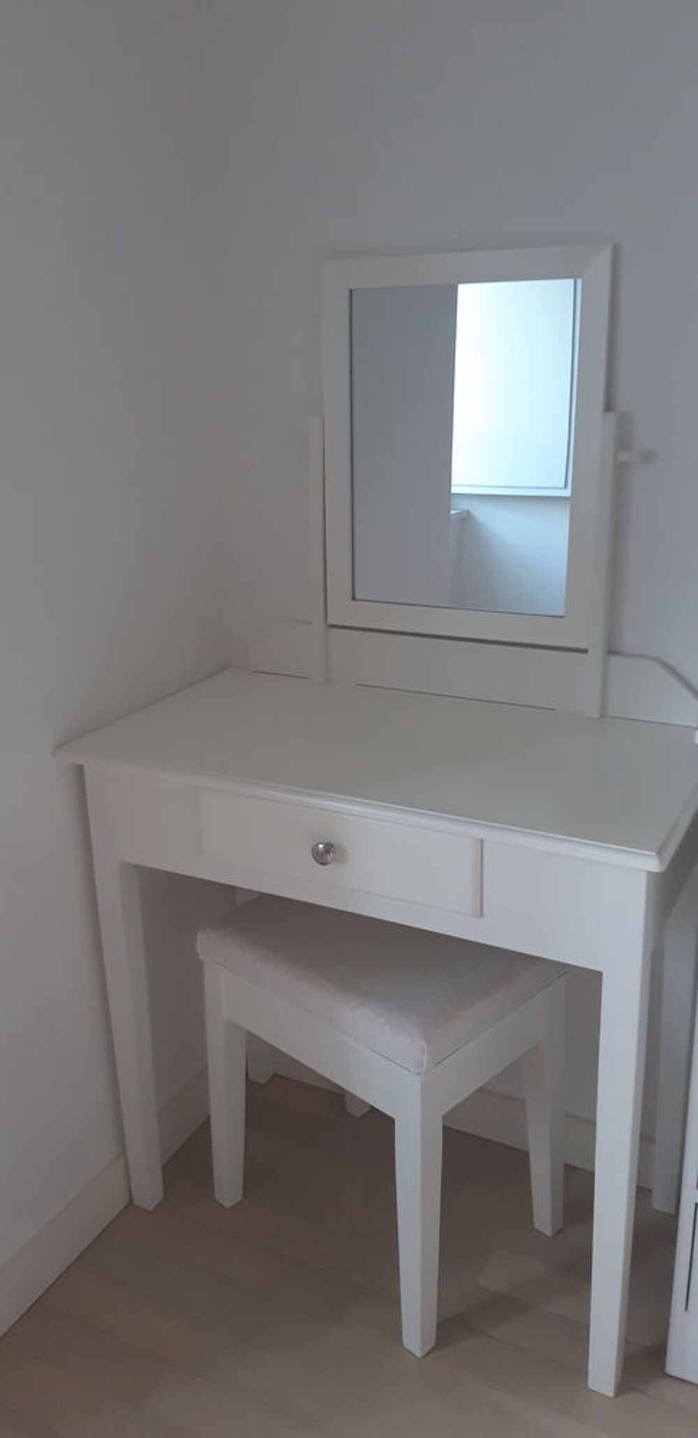 Coiffeuse table &agrave; maquillage, tiroir, miroir avec si&egrave;ge Meubles