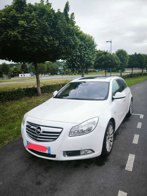 Opel insignia sports tourer