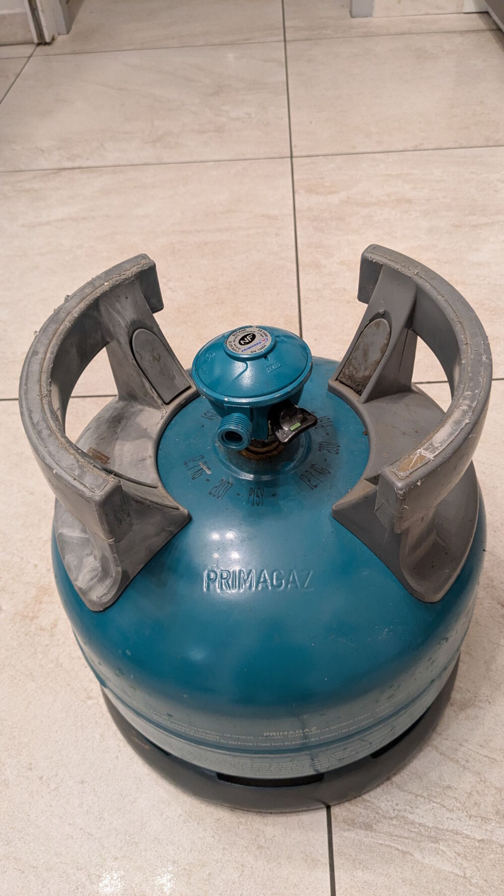 bouteille de gaz 6 kgs Cuisine