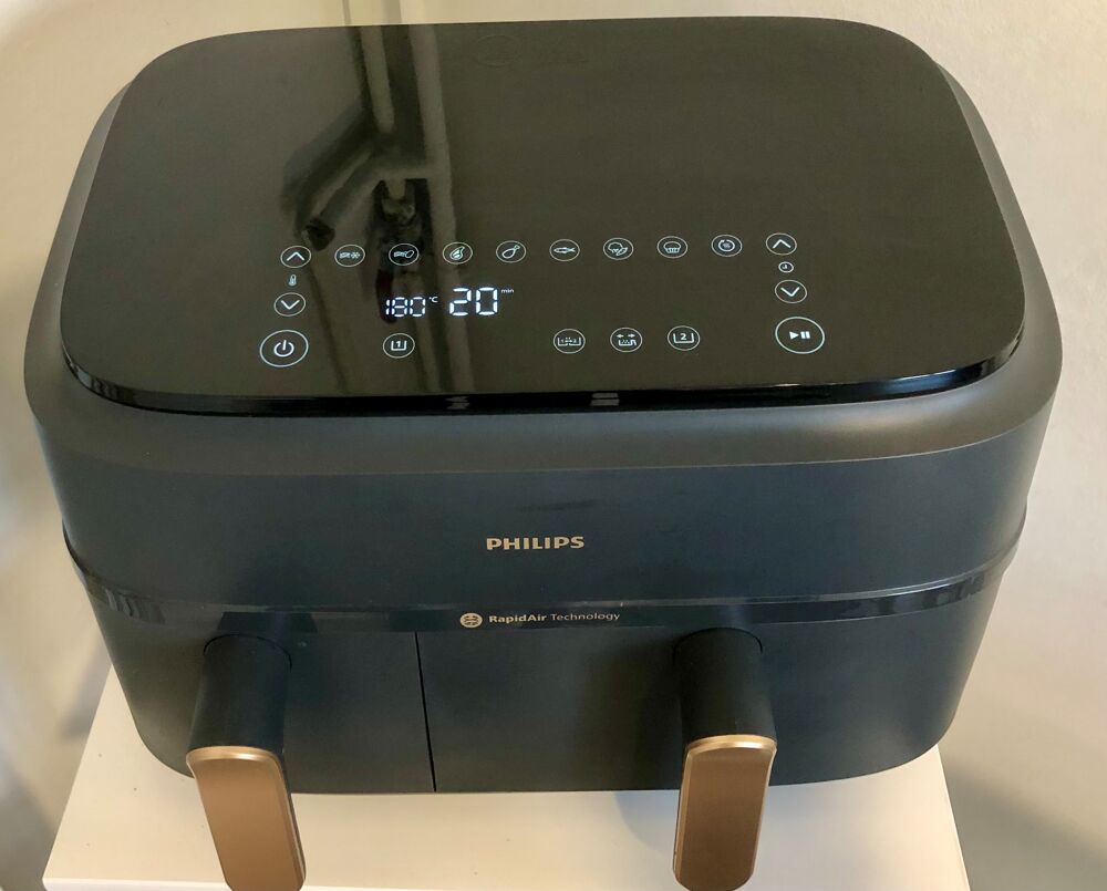 Friteuse Philips 42 x 28 x 33 Garantie mai 2024 Electroménager