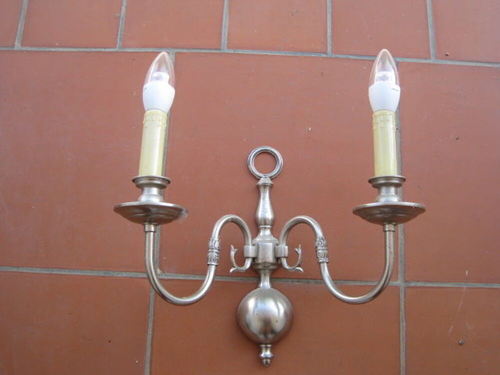 Deux appliques Décoration