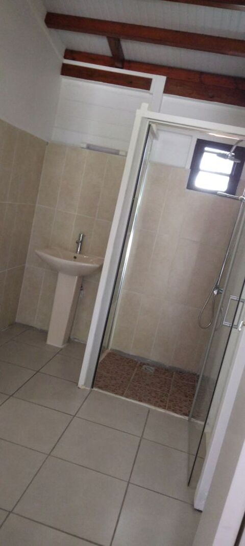  Maison  louer 2 pices 60 m Baie-mahault