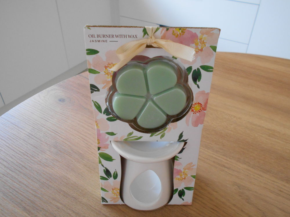 Coffret br&ucirc;leur forme goutte +5 fondants senteur jasmin neuf Décoration