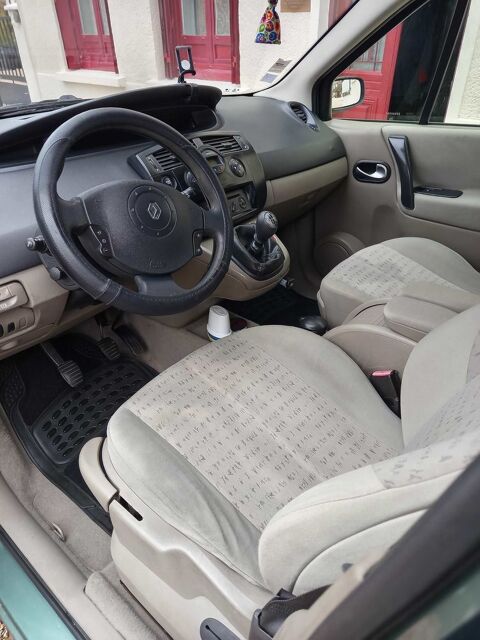 Renault Sc&eacute;nic II Scenic 1.9 dCi 120 Sport Dynamique 2004 occasion Lamaids 03380