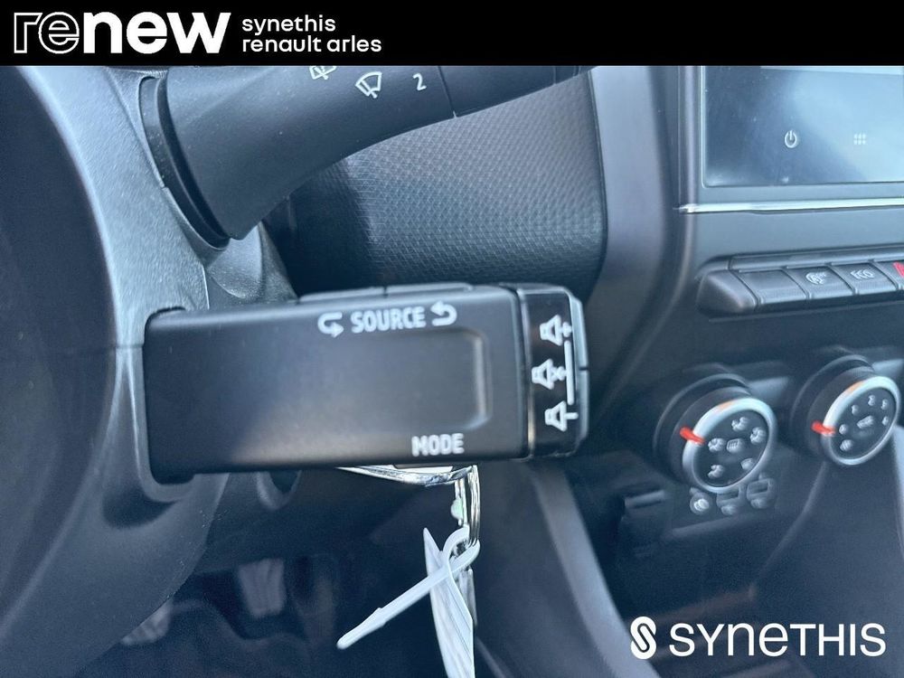 Clio V Clio Blue dCi 100 - 21N Business 2022 occasion 13200 Arles