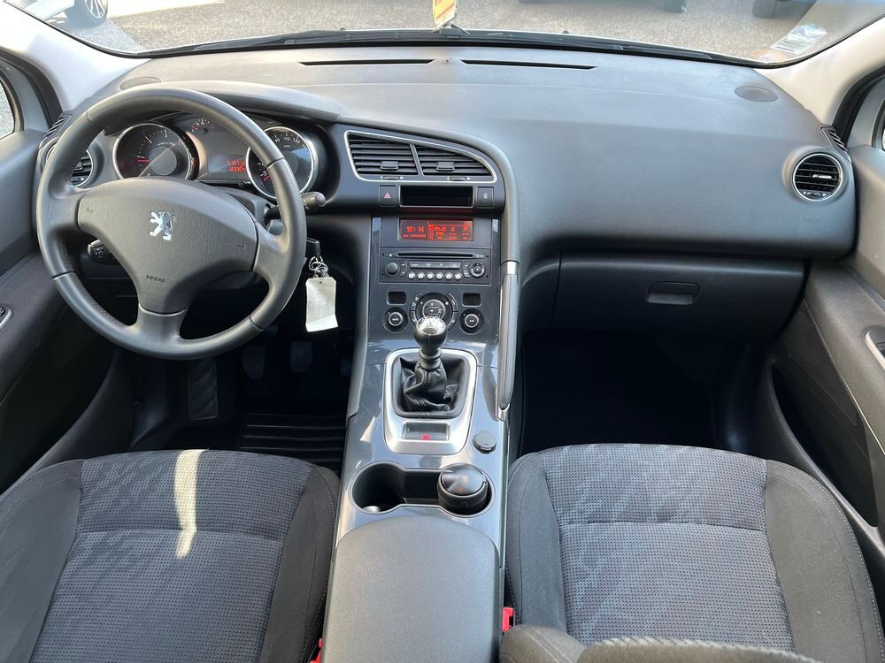 3008 1.6 HDi 16V 110ch FAP Premium 2010 occasion 42700 Firminy