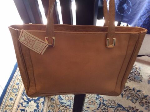 sac a mains cuir neuf 50 Étaples (62)