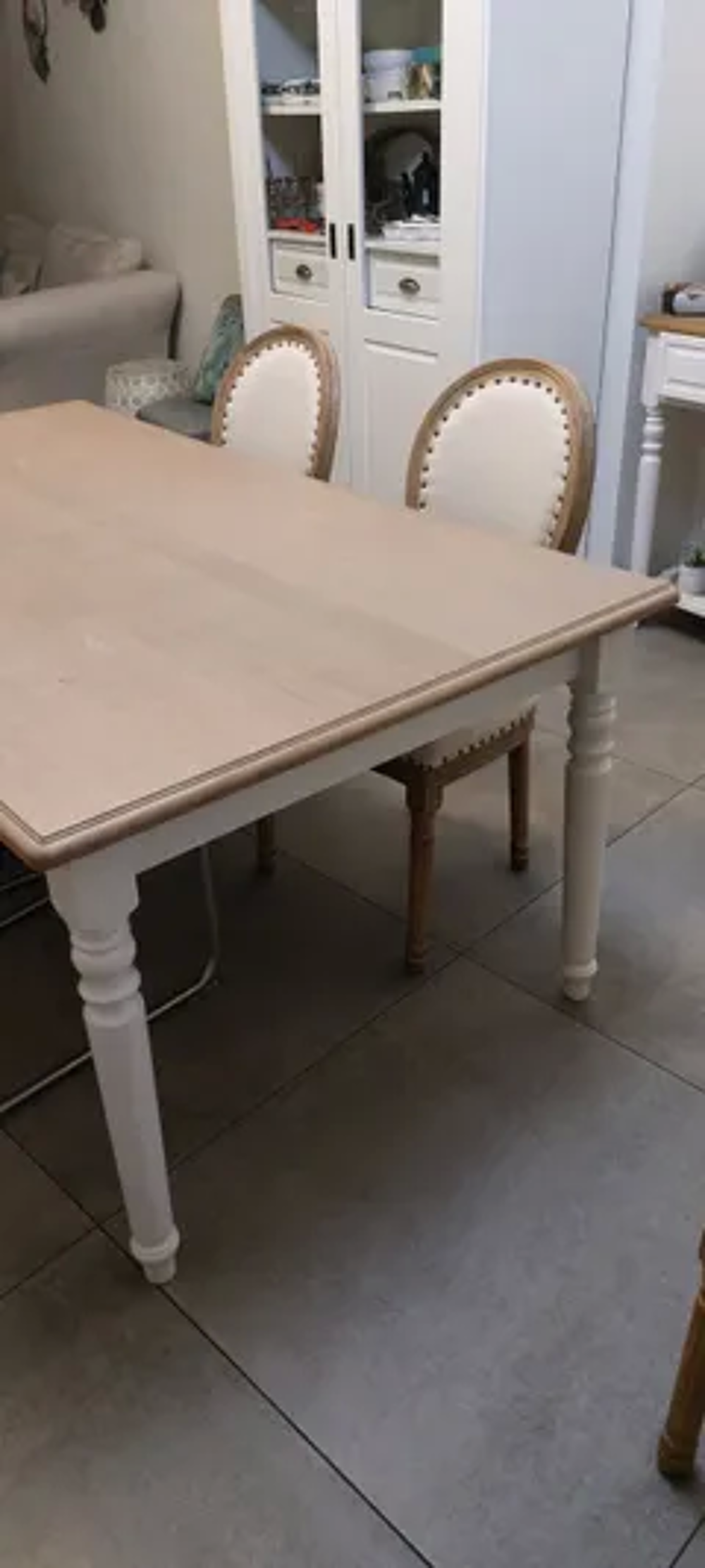 Salle &agrave; manger compl&egrave;te Meubles