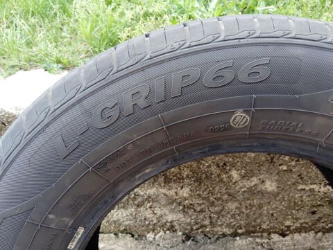 Pi&egrave;ces et &eacute;quipements Caravaning Pi&egrave;ces et &eacute;quipements Caravaning  occasion Font-Romeu-Odeillo-Via 66120