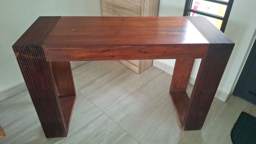 Table basse en bois massif Meubles