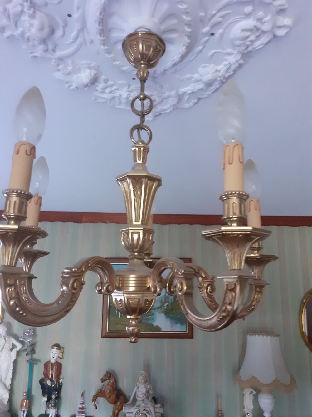 Lustre en bronze en tr&egrave;s bon &eacute;tat Décoration